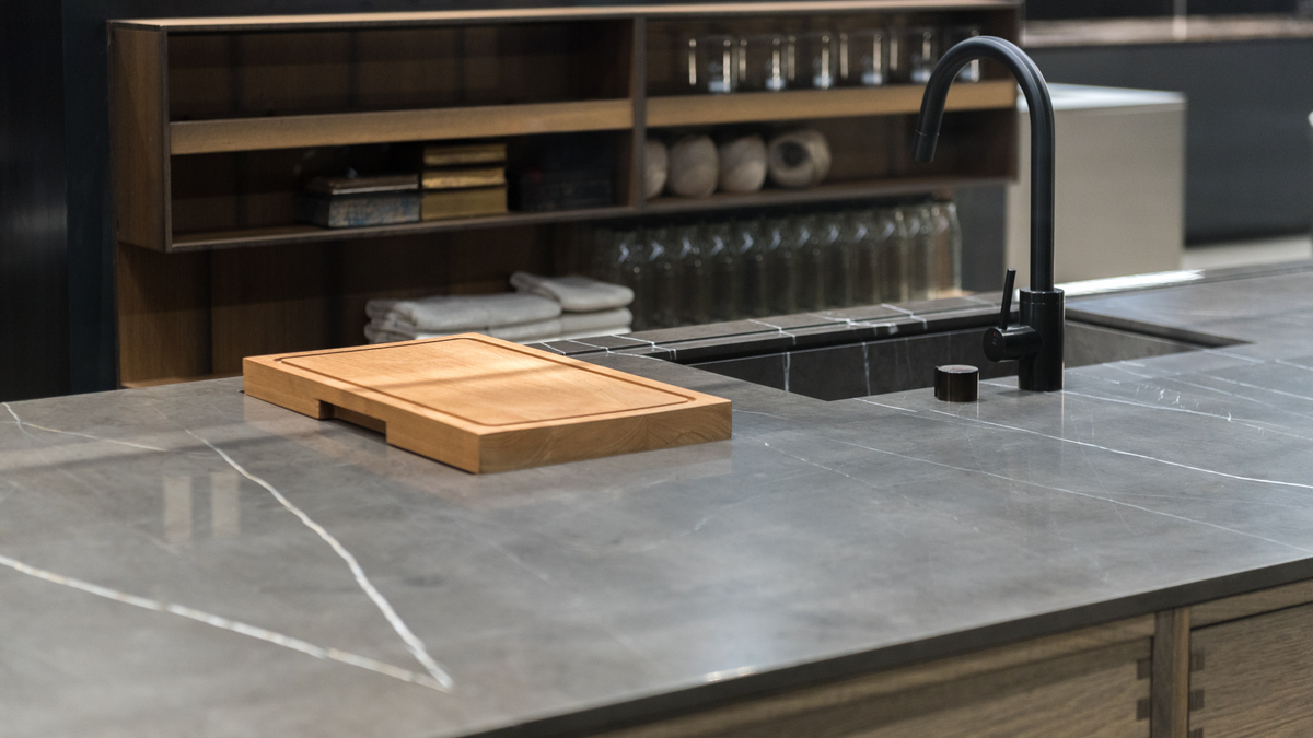 DISCOVERING MARBLE ALTERNATIVES IN STONE YARDS — Marble Unlimited Inc