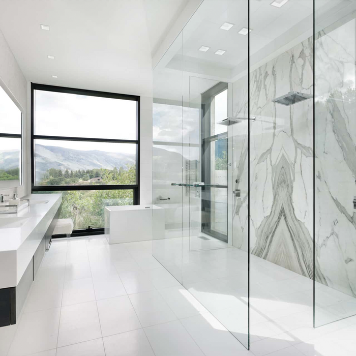 DISCOVERING CALACATTA MARBLE