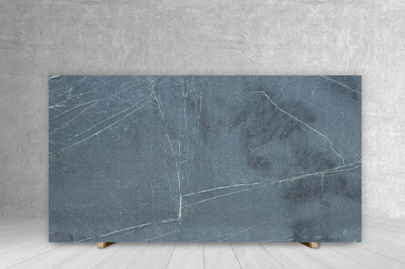 BLACK SOAPSTONE HONED  3/4