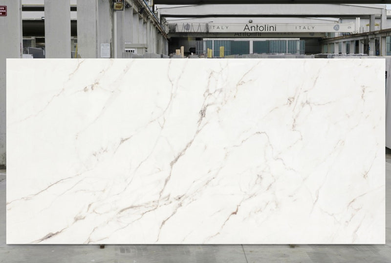 CALACATTA VENA ORO TECH SIDE A" 1/2" SATIN