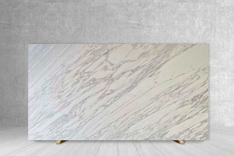 MARBLE CALACATTA A SUPER HONED 3/4