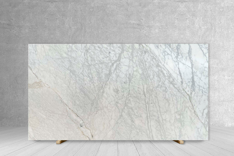 MARBLE CALACATTA TAPATITA HONED 3/4
