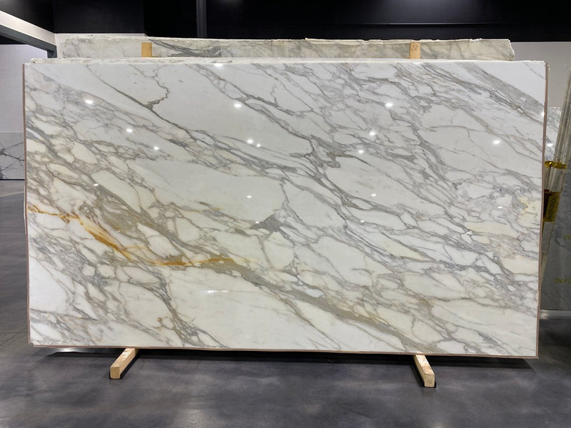 MARBLE CALACATTA BORGHINI PREMIUM TOP POLISHED 3/4