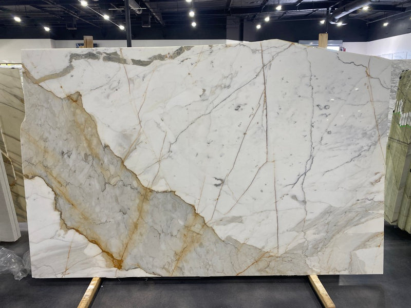 MARBLE CALACATTA MACCHIA VECCHIA SUPREME" POLISHED 3/4"