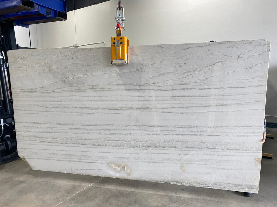 QUARTZITE WHITE V/C POLISHED 3/4