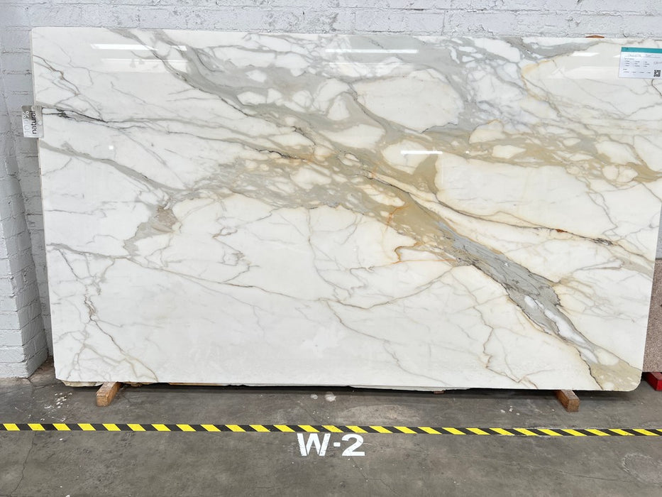 MARBLE CALACATTA OMG GOLD POLISHED 3/4 SP