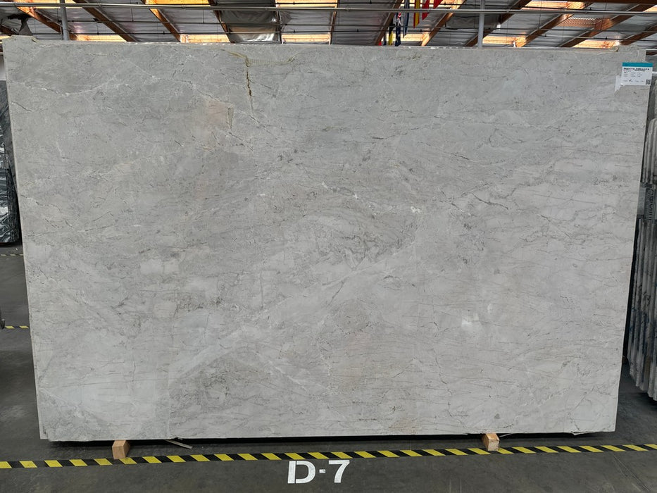 DOLOMITE SUPERWHITE FANTASY HONED 3/4