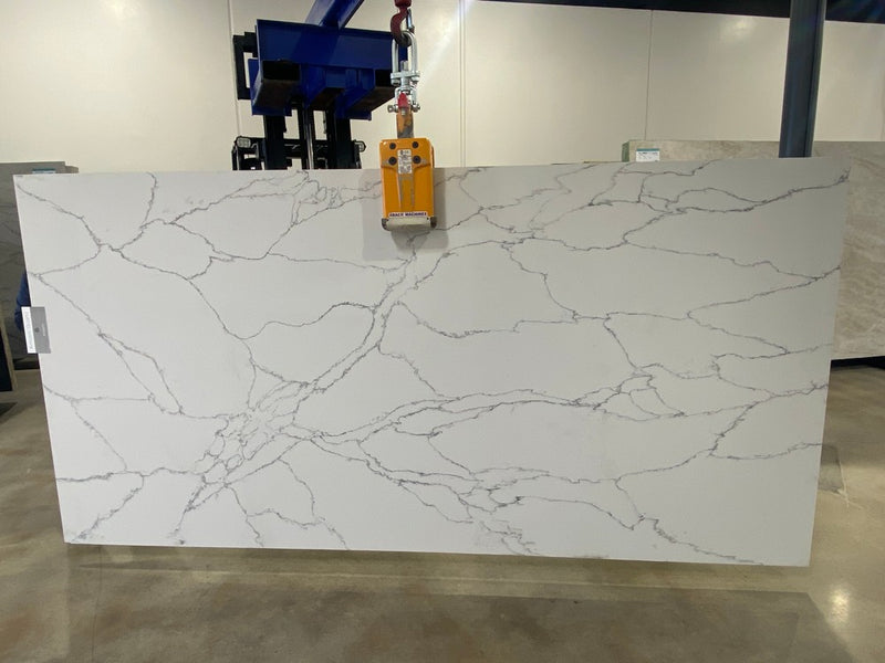 AQ STATUARIO FANTASTICO QUARTZ POLISHED 3/4