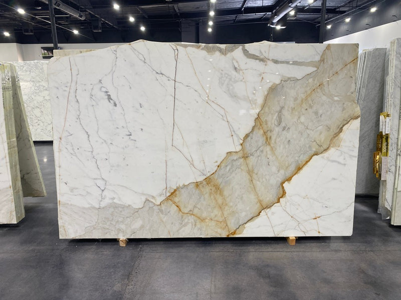 MARBLE CALACATTA MACCHIA VECCHIA SUPREME" POLISHED 3/4"