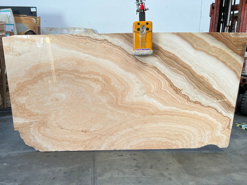 MARBLE STALATTITE STRIATA POLISHED 3/4