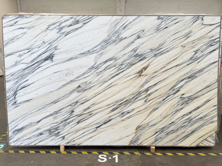 MARBLE ARABESCATO CORCHIA EXTRA HONED 3/4