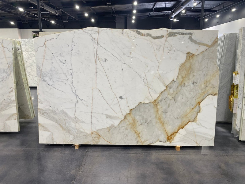 MARBLE CALACATTA MACCHIA VECCHIA SUPREME" POLISHED 3/4"
