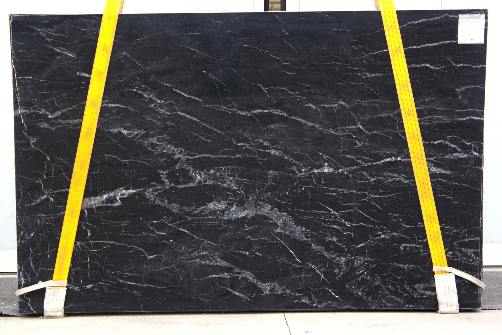 MARBLE NOIRBLANC POLISHED + AZEROCARE 3/4 — Marble Unlimited Inc