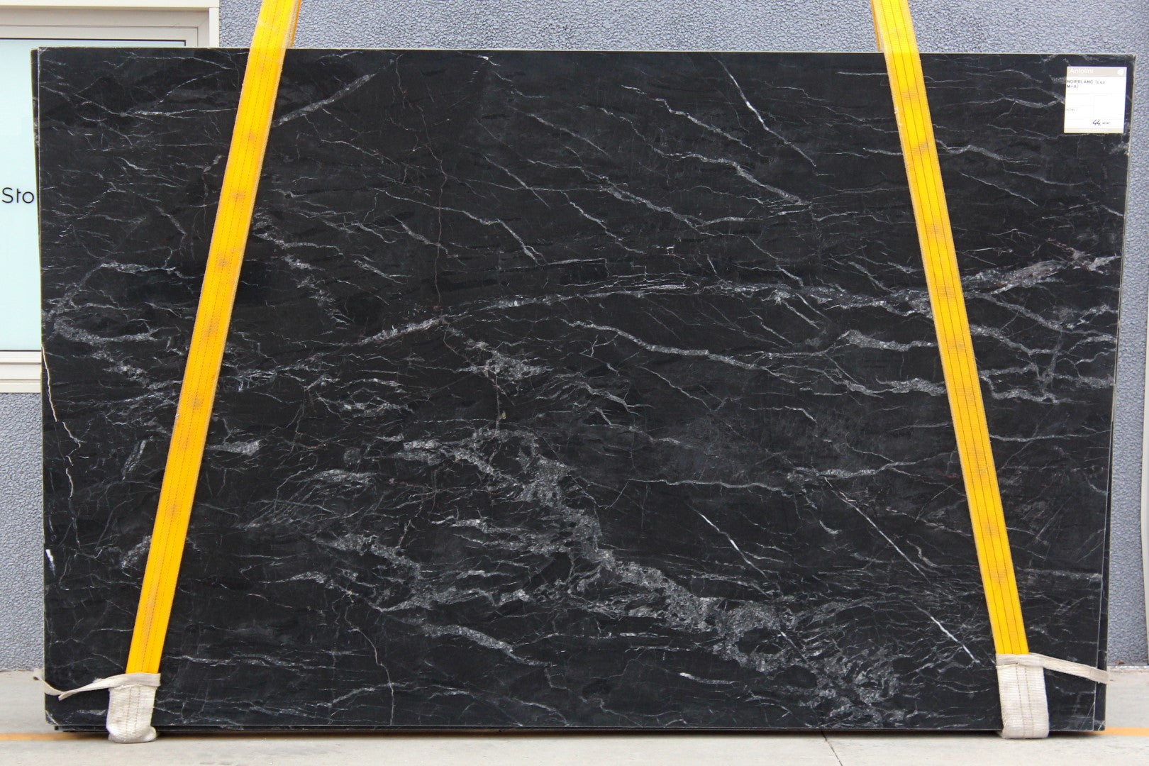 MARBLE NOIRBLANC POLISHED + AZEROCARE 3/4 — Marble Unlimited Inc