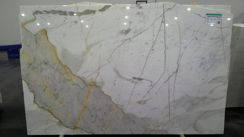 MARBLE CALACATTA MACCHIA VECCHIA SUPREME" POLISHED 3/4"