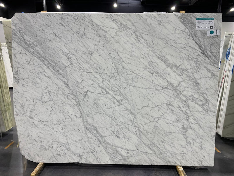 MARBLE CARRARA WHITE C" PREMIUM HONED & POLISHED 3/4"
