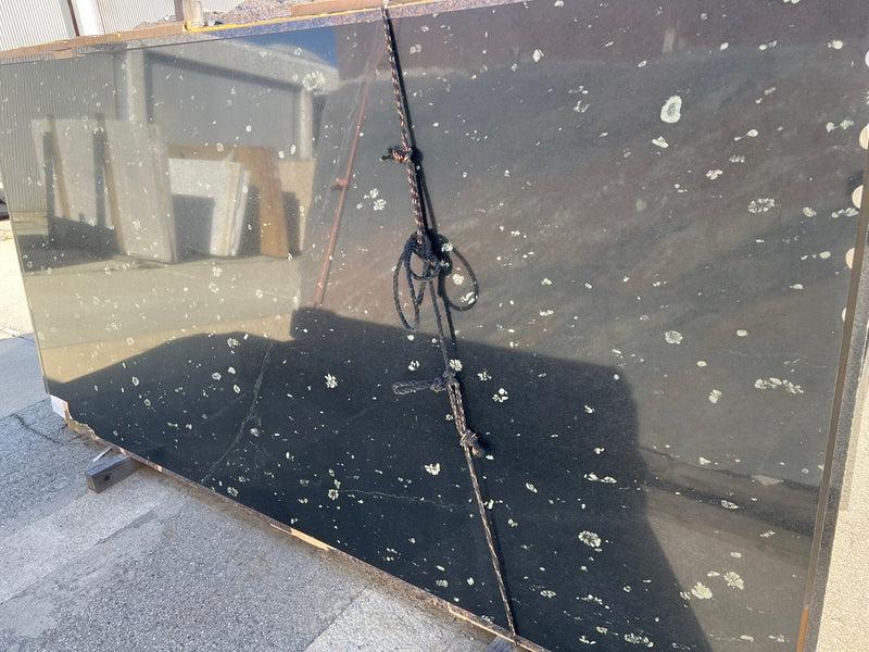GRANITE SEA BLACK POLISHED 3/4