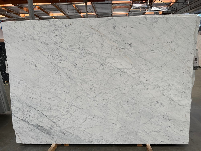 MARBLE BIANCO GIOIA CLASSIC HONED  3/4